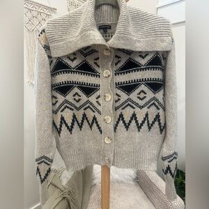 Who What Wear Fair Isle Cardigan Medium Oatmeal Nordic Button Sweater
